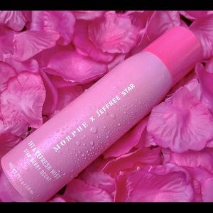 Morphe X Jeffree Star “Set & Mist” Setting Spray.